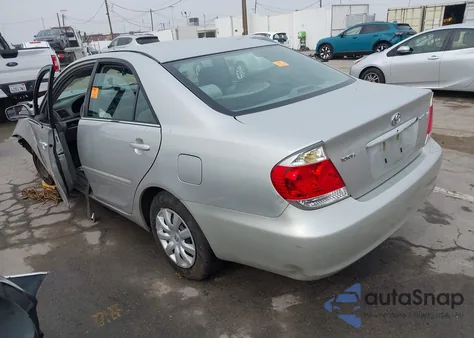 2005 Toyota Camry Le from USA, damaged, VIN 4T1BE32K65U522198